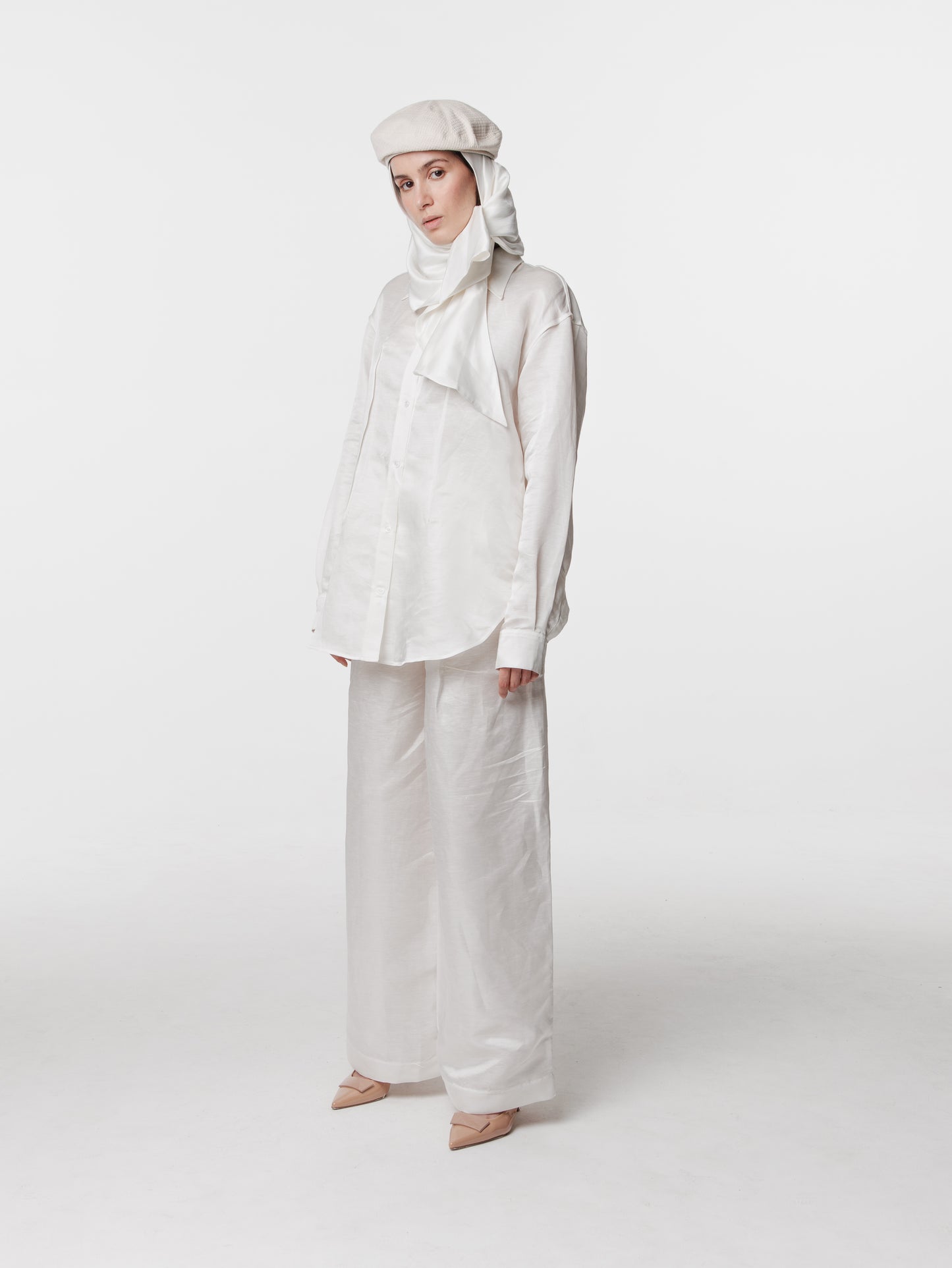 Satin Linen Front Pleated Trouser