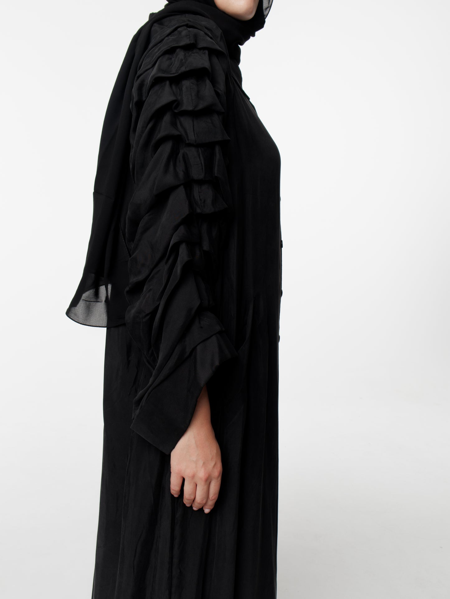 Long Pleated Sleeves Abaya Coat