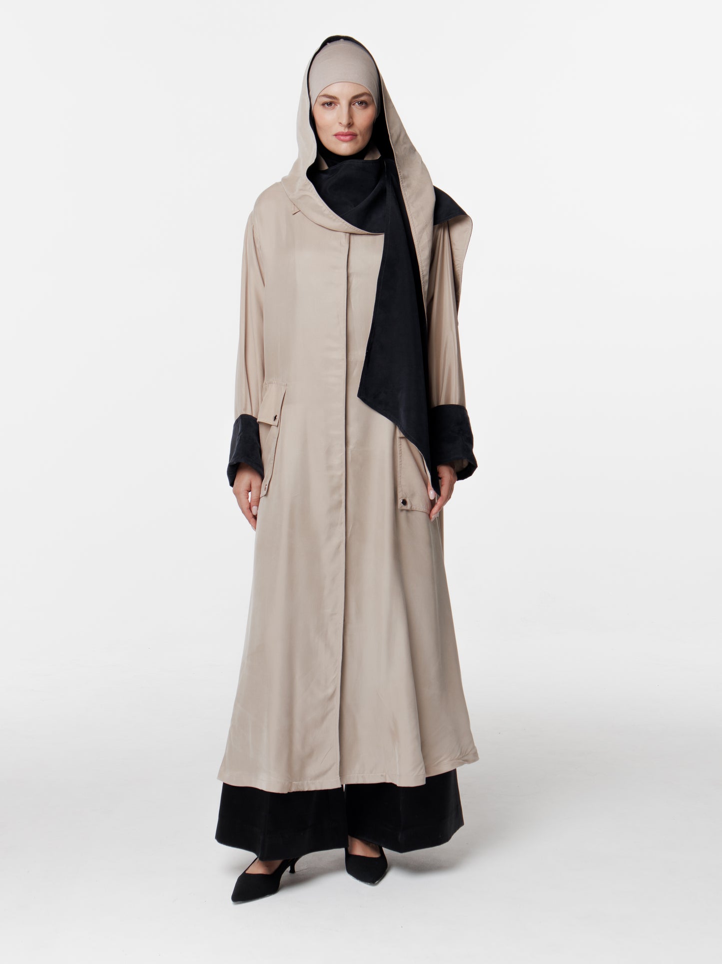 Hooded Contrasted Trenchcoat Abaya